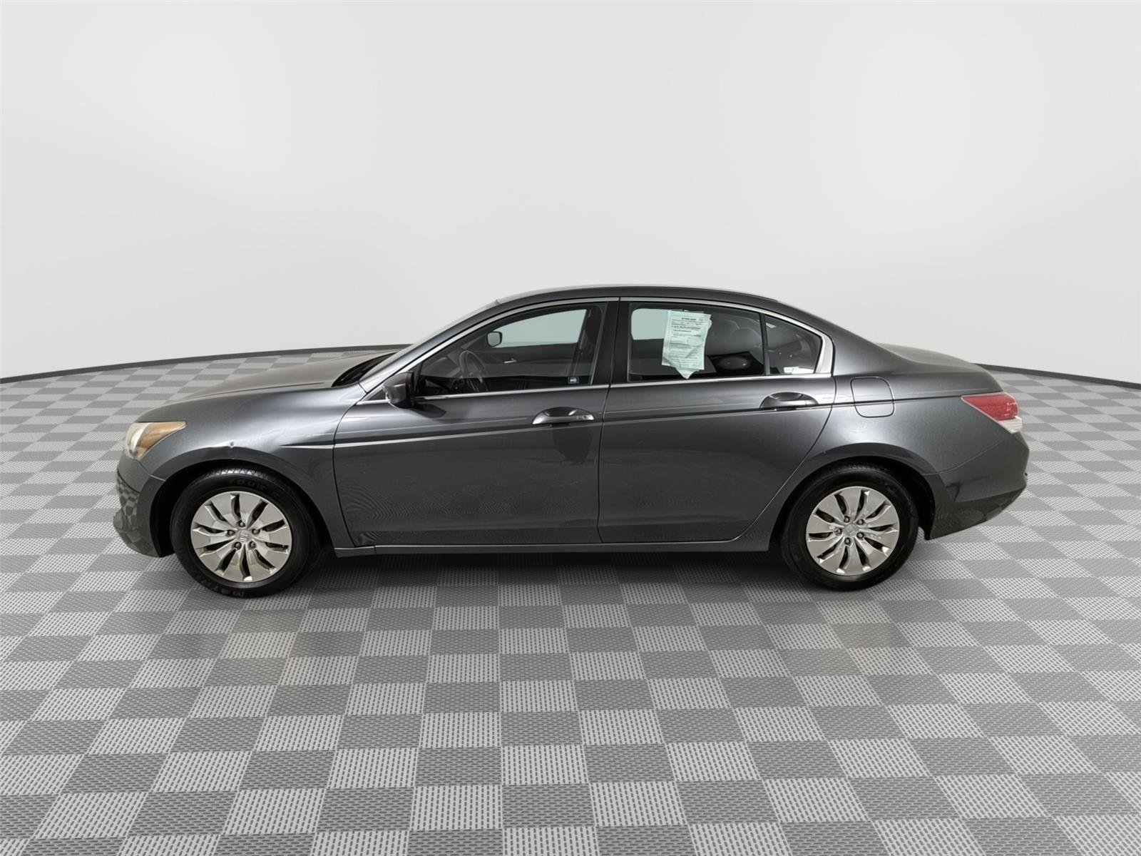 Used 2009 Polished Metal Metallic Honda LX image 18