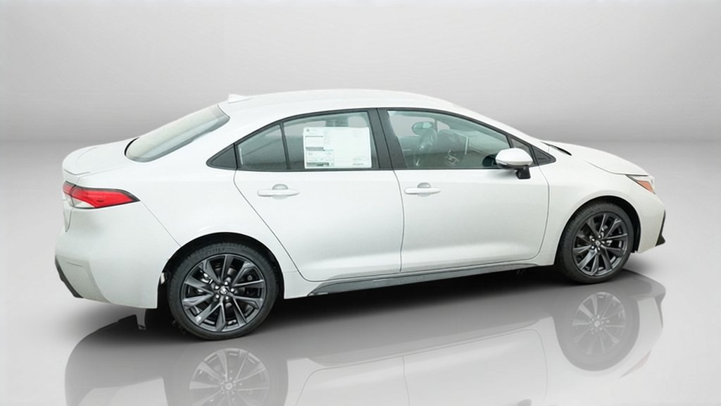 New 2027 Classic Silver Metallic Toyota SE image 8