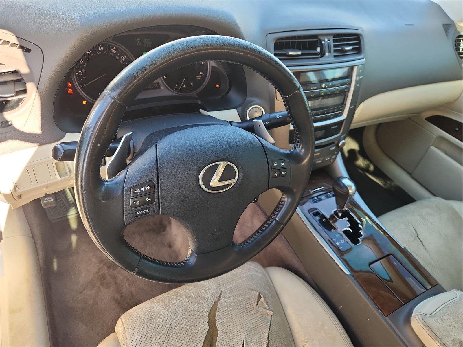 2010 Lexus IS 250 NA - 9