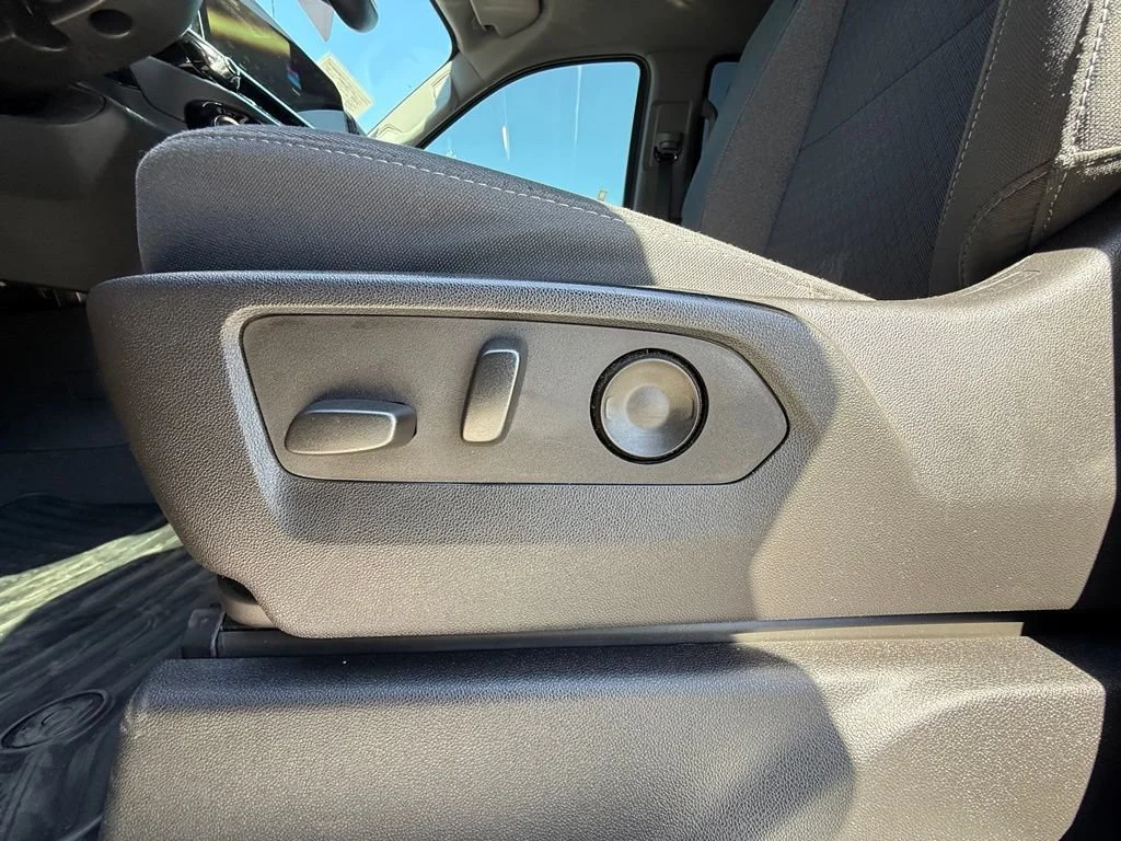 Used 2023 Onyx Black GMC Elevation image 33