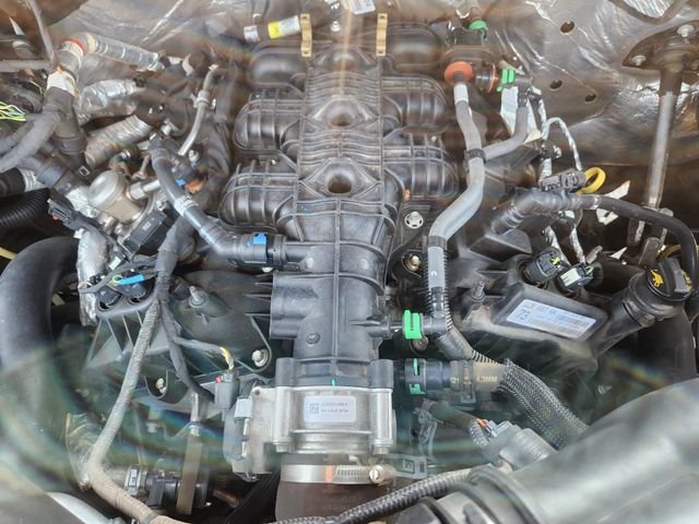 Used 2021 Black Ford XLT image 23