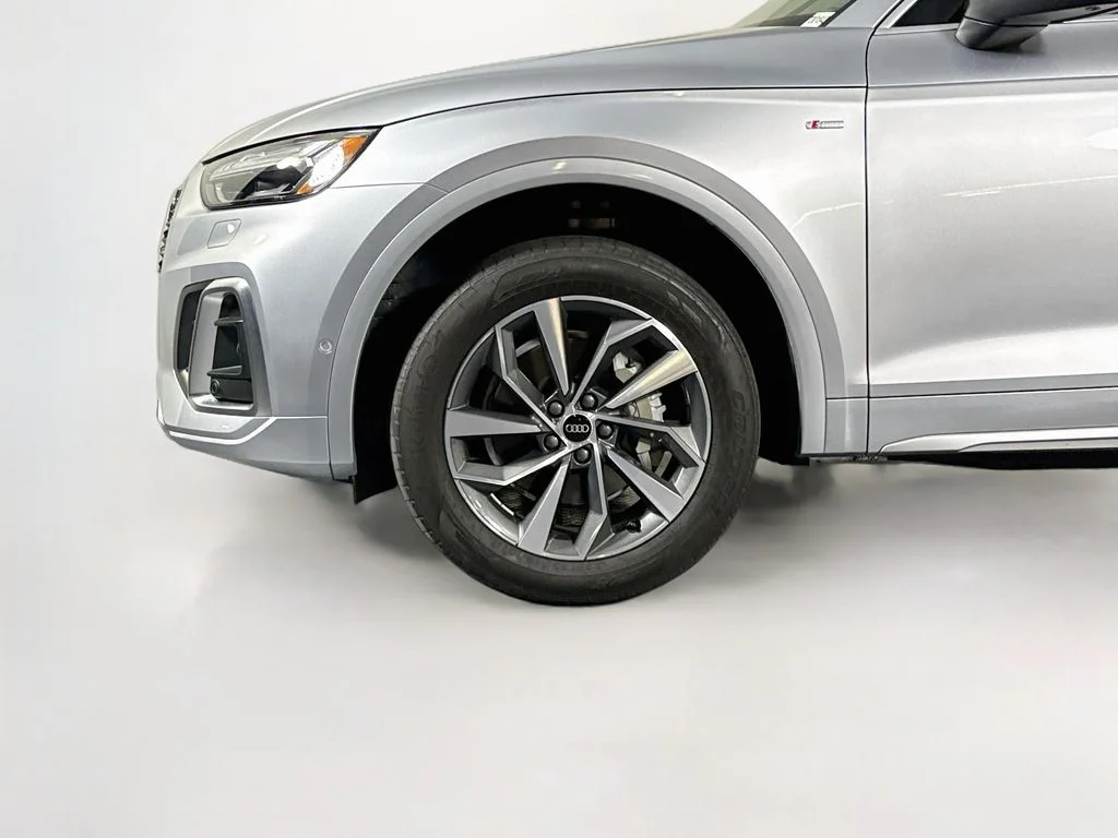 Used 2023 Florett Silver Metallic Audi 45 S line Prestige image 23