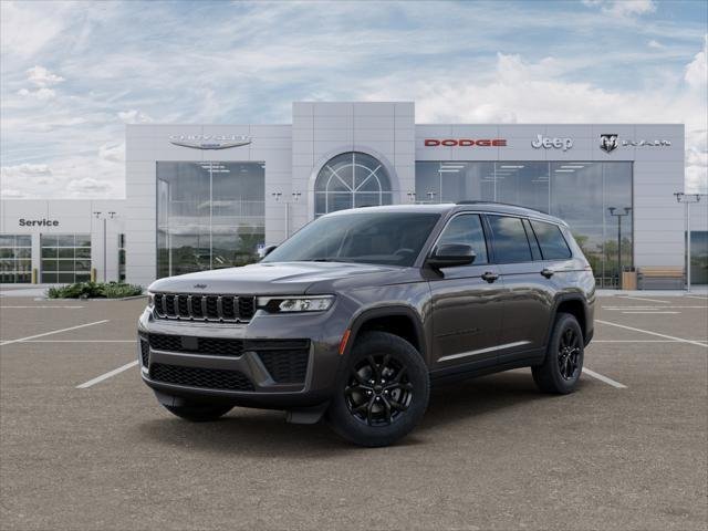 New 2026 Baltic Gray Metallic Clear-Coat Exterior Paint Jeep Altitude image 53