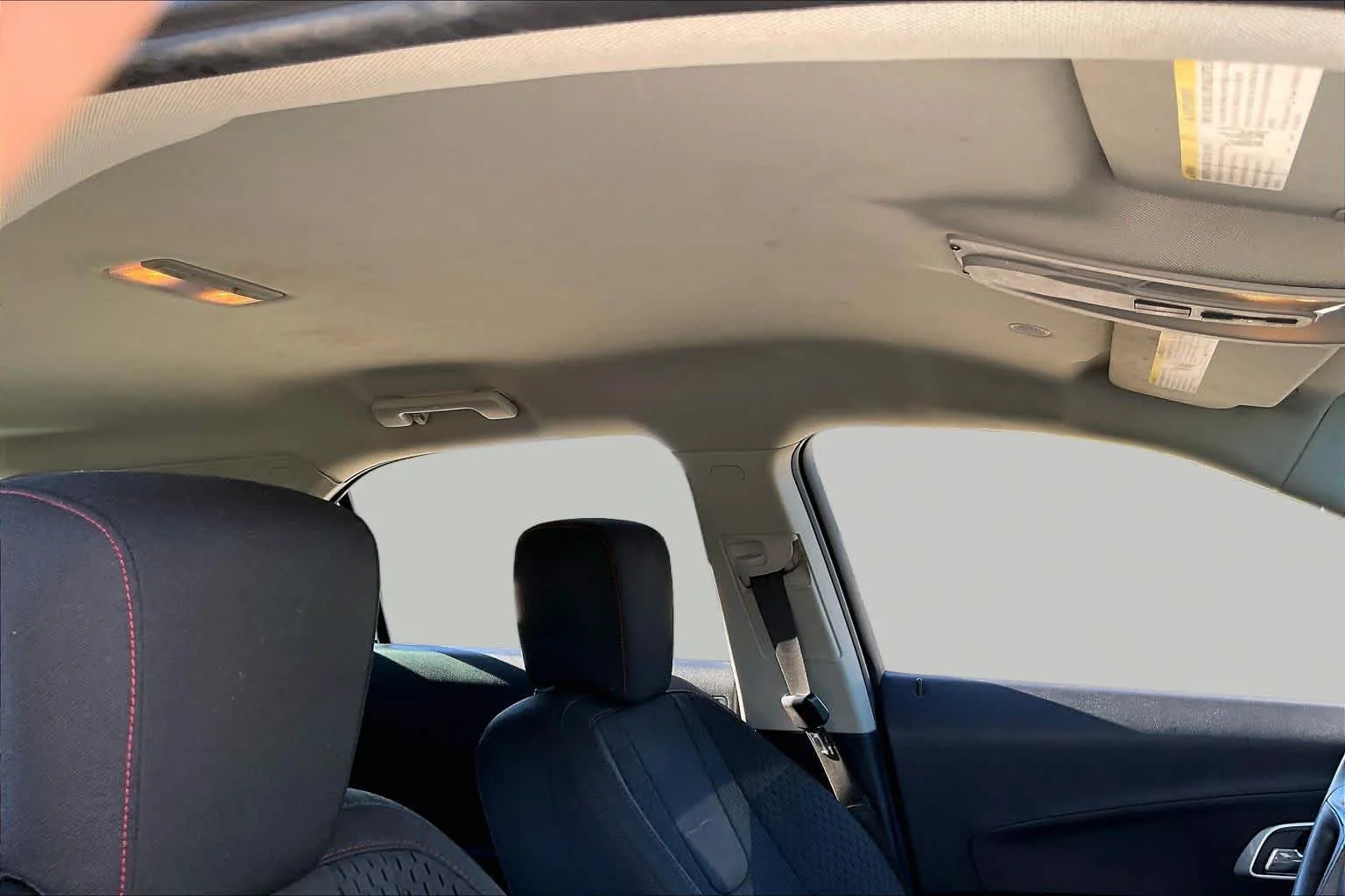 Used 2014 Summit White Chevrolet LS image 14