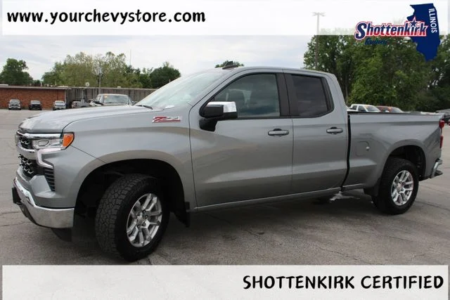 Used 2023 Gray Chevrolet LT image 2