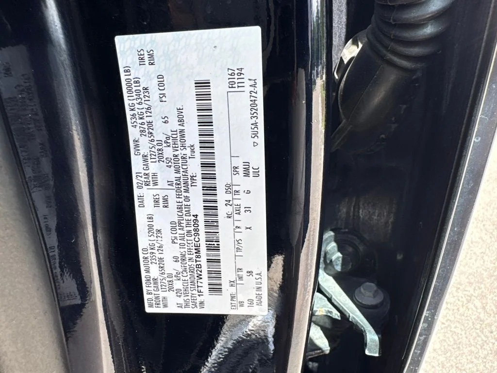 Used 2021 Blue Metallic Ford Lariat image 14
