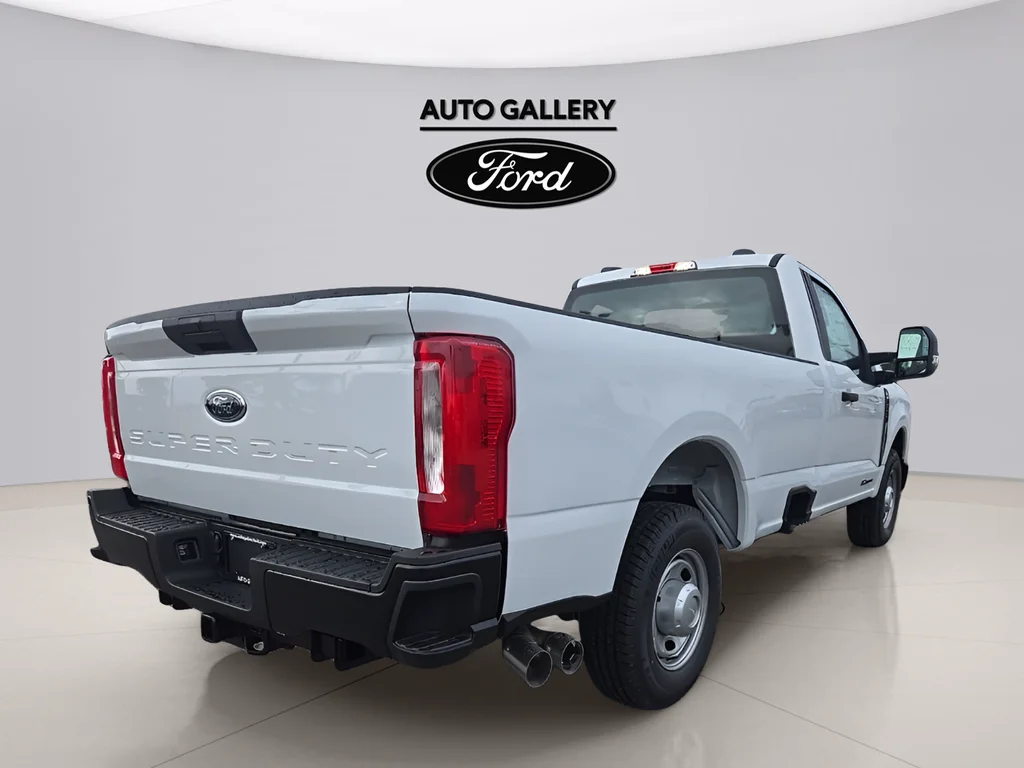 New 2026 Oxford White Ford F-250® XL image 5