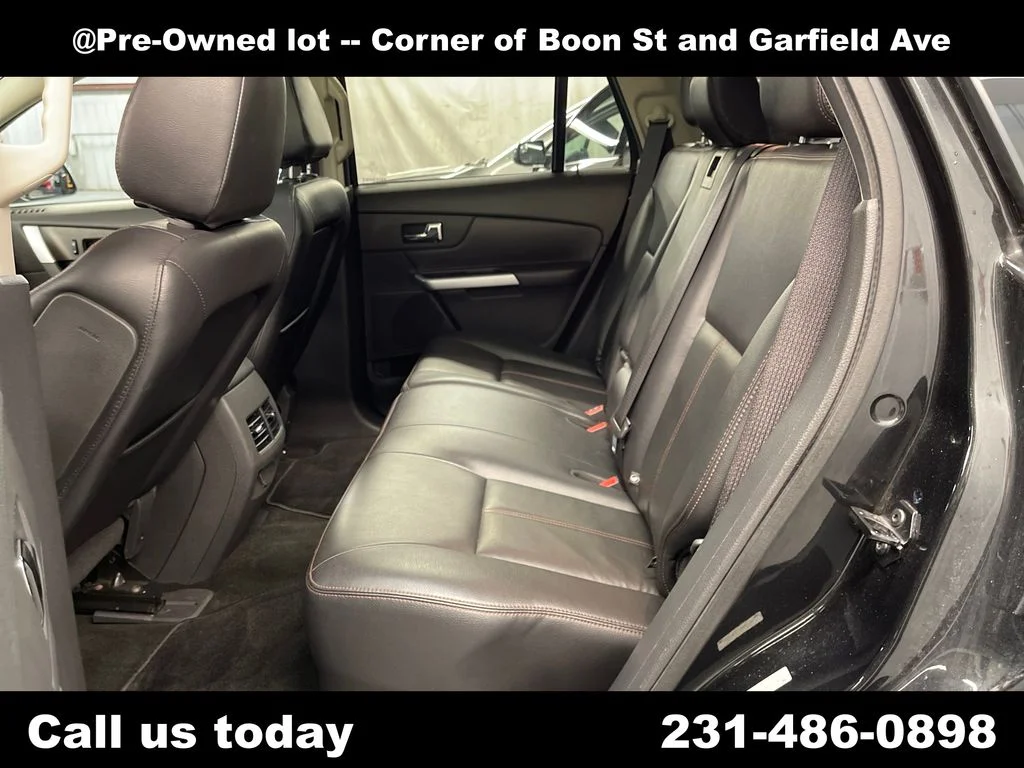 Used 2013  Ford SEL image 26