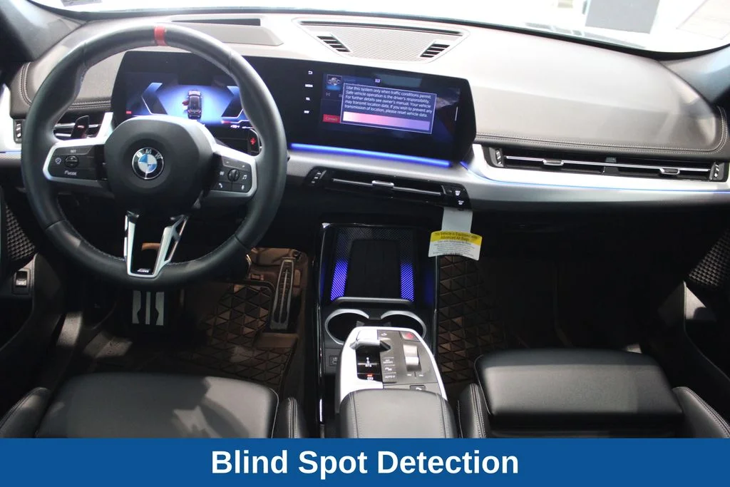 Used 2026 Black Sapphire Metallic BMW M35i image 8