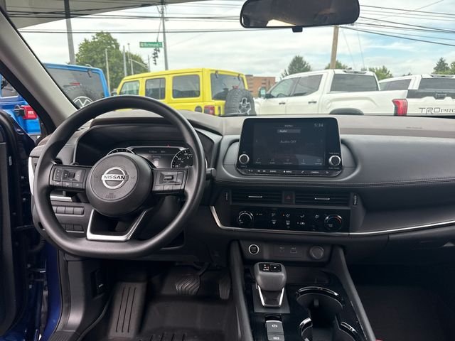 Used 2021 Blue Nissan S image 15