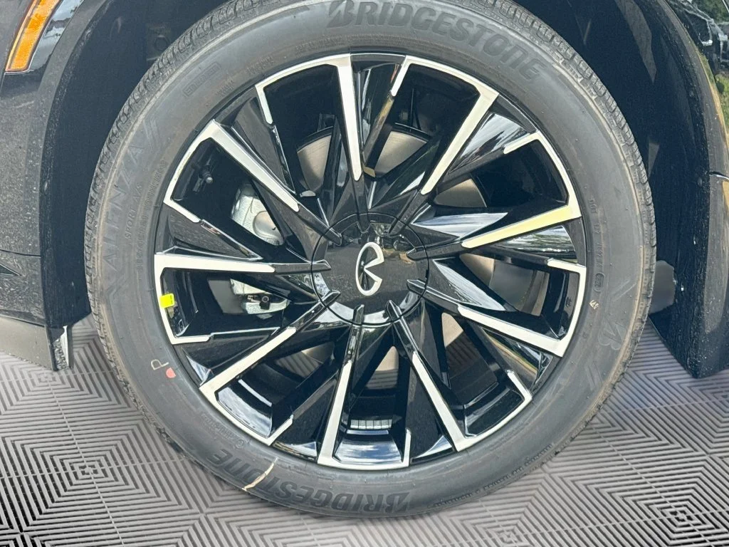 New 2027 Black INFINITI AUTOGRAPH image 33