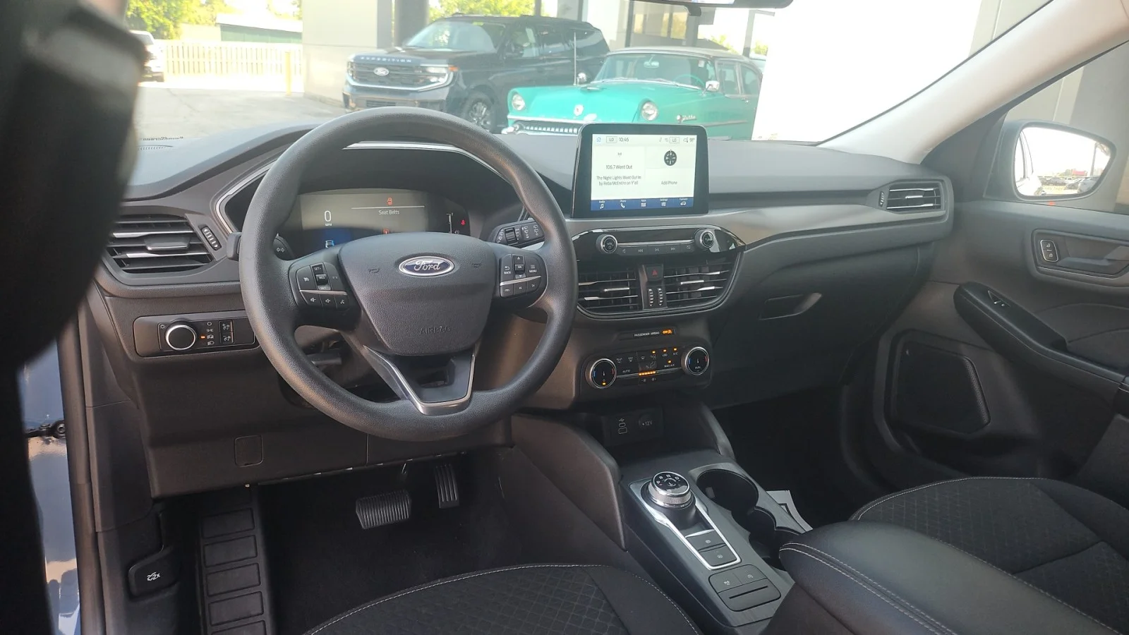 Used 2025 Blue Ford Active FWD image 14