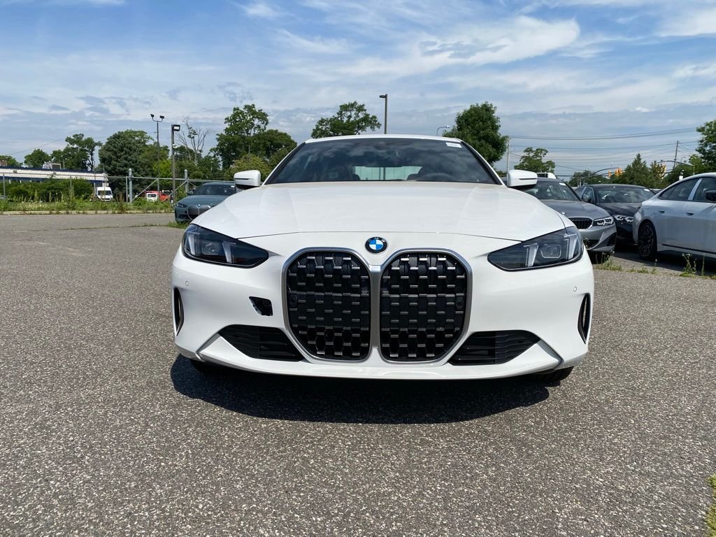 New 2027 Alpine White BMW 430i xDrive image 2