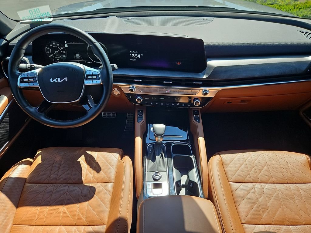 Used 2023 Silver Kia SX-Prestige X-Pro image 22