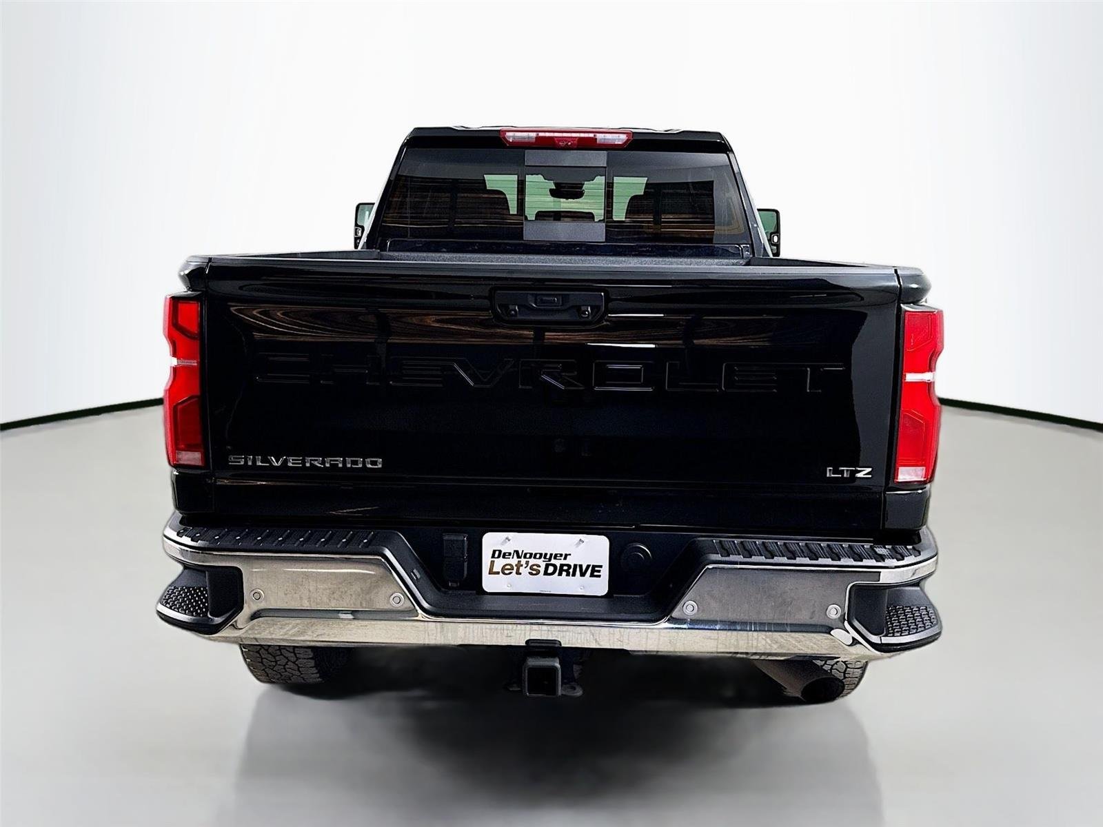 Used 2025 Black Chevrolet LTZ image 8