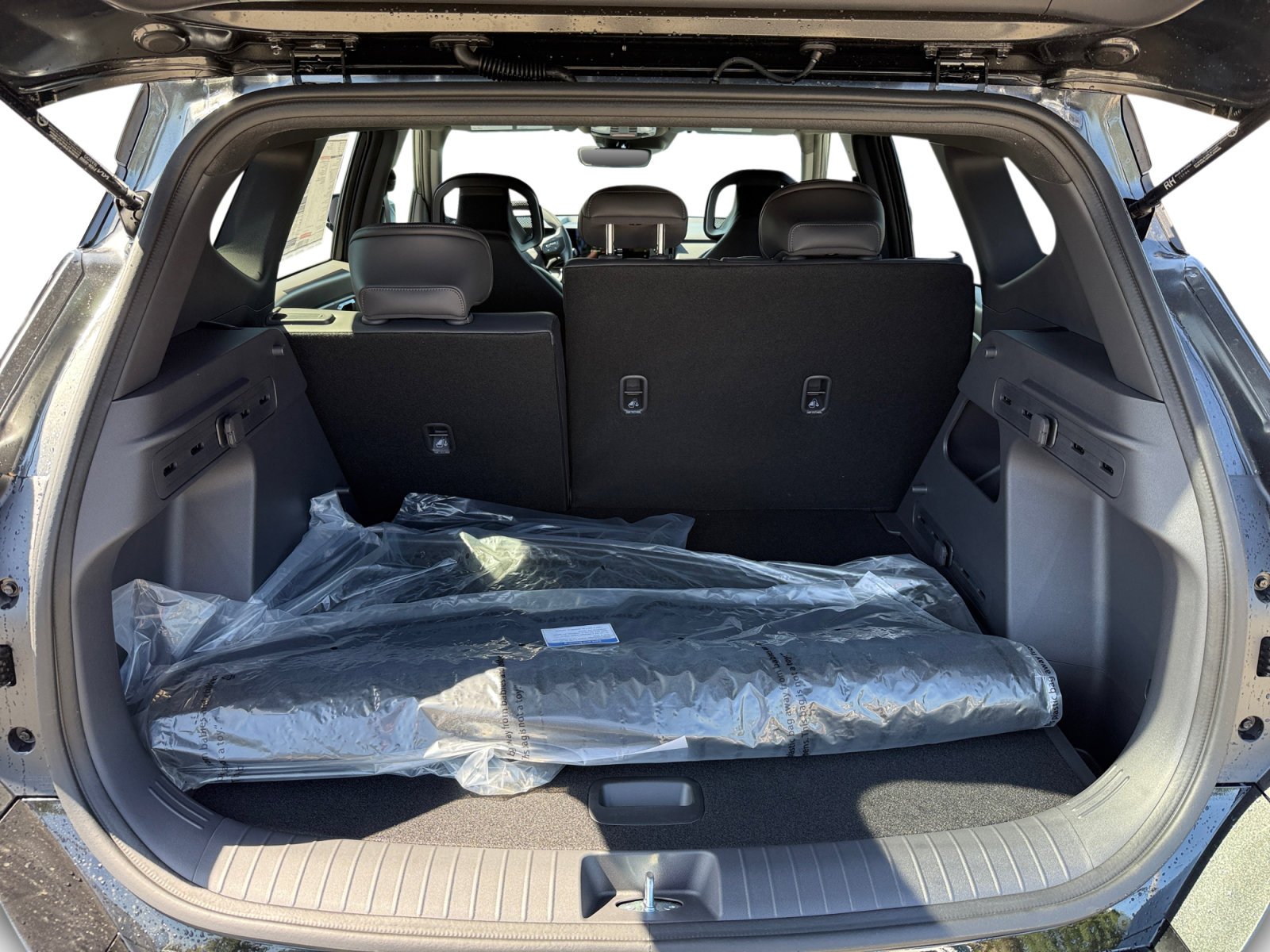 New 2027 Interstellar Gray Kia X-Line S image 17