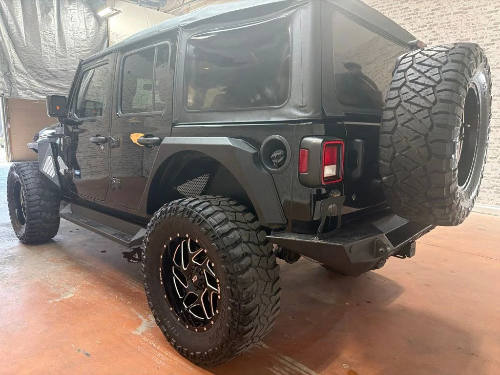 Used 2018 Black Clearcoat Jeep Unlimited Sport S image 5