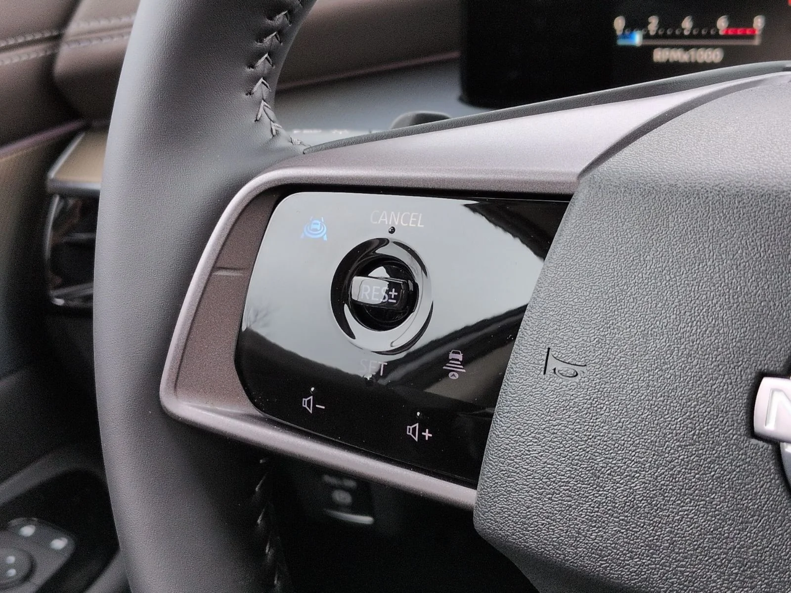 2026 Nissan Murano Platinum - Photo 17