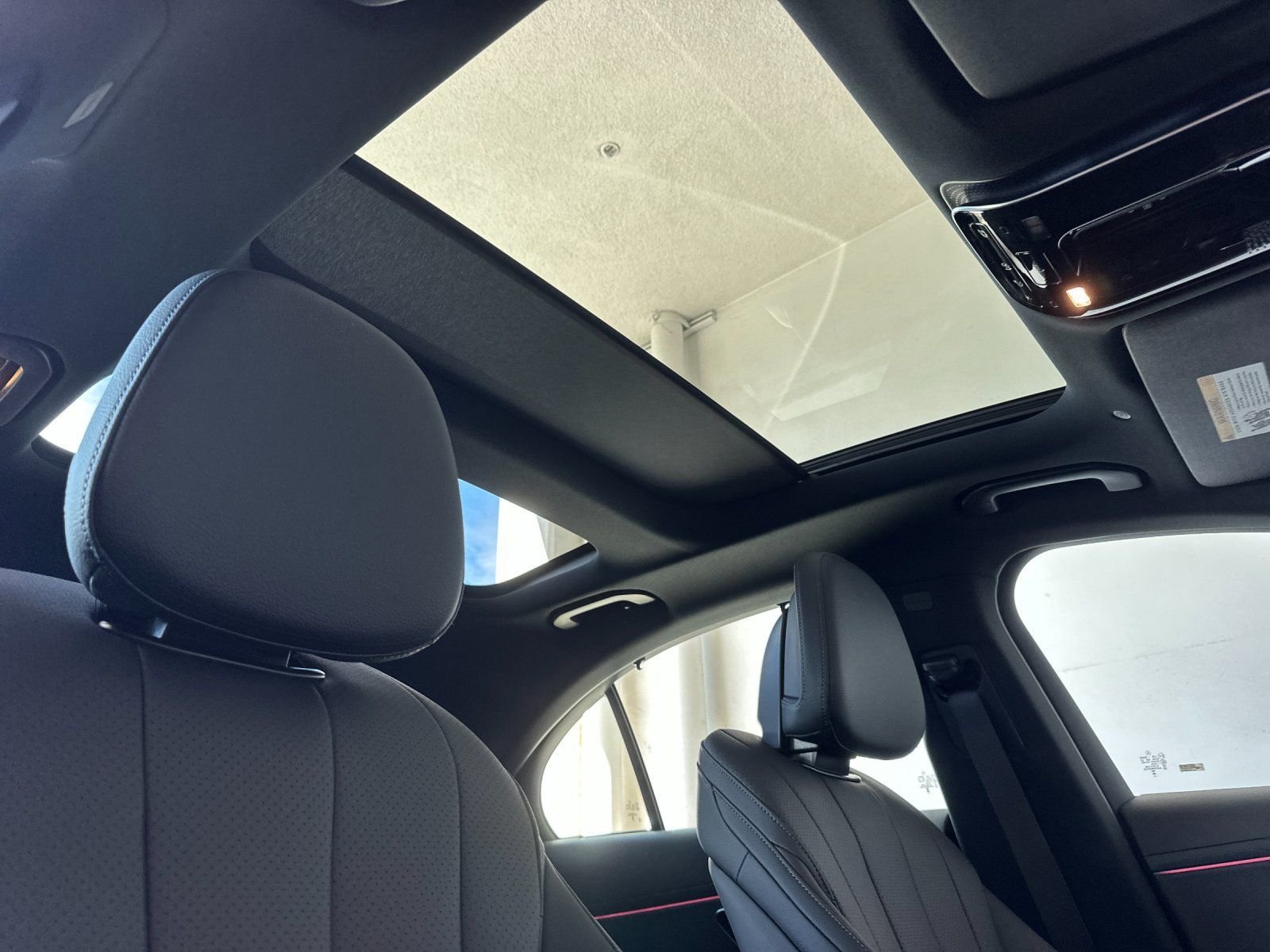 New 2027 Graphite Grey Metallic Mercedes-Benz E 350 image 17
