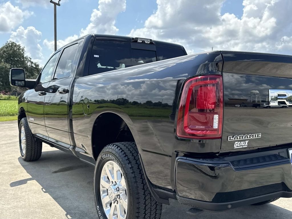 2026 RAM 2500 Laramie - Photo 11