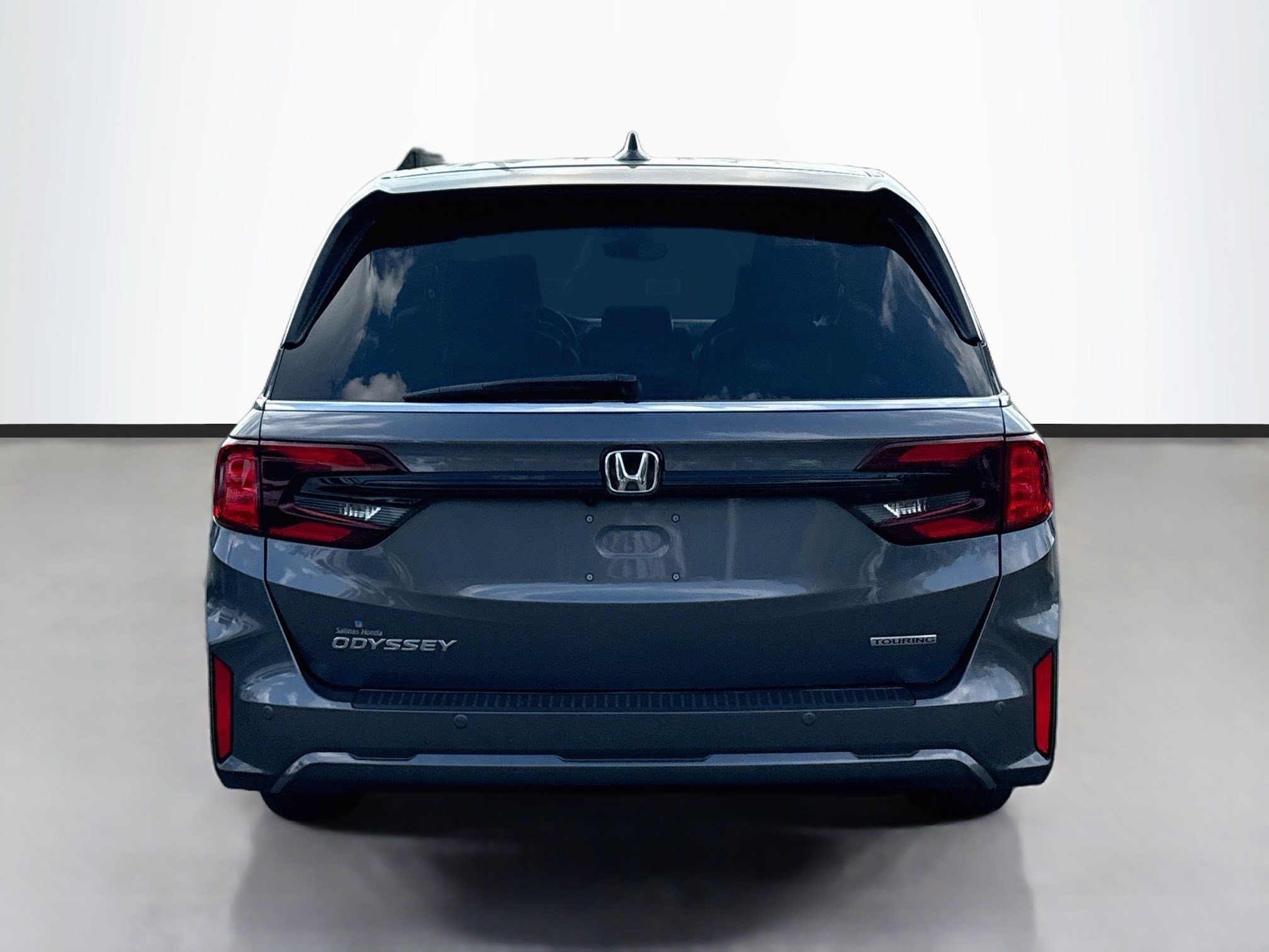 Used 2026 Modern Steel Metallic Honda Touring image 6