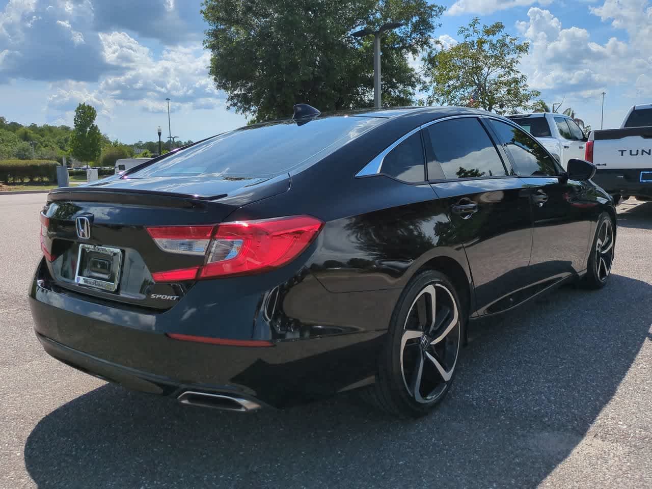 Used 2021 Crystal Black Pearl Honda Sport image 6