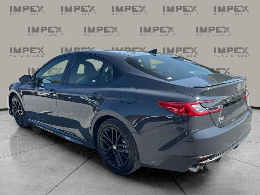 Used 2025 Gray Toyota SE image 3