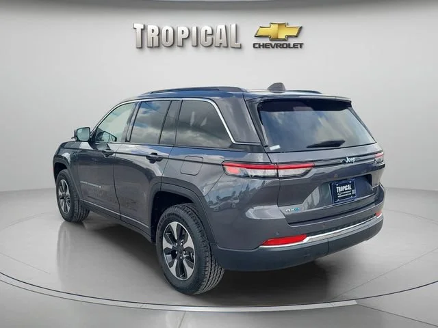Used 2024 Gray Jeep LIMI image 2