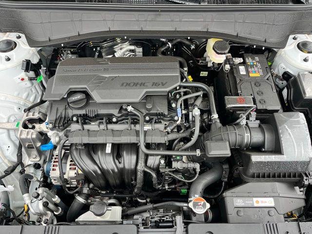 New 2026 White Hyundai SE FWD image 27
