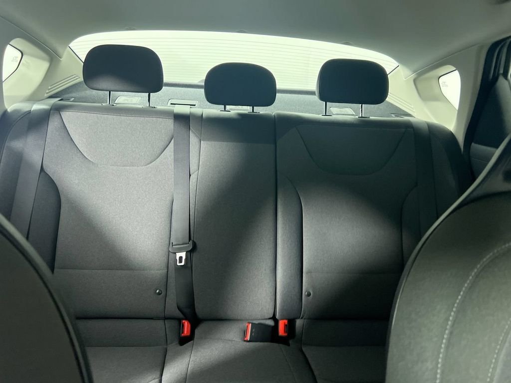 New 2026 Steel Gray Kia LXS image 32
