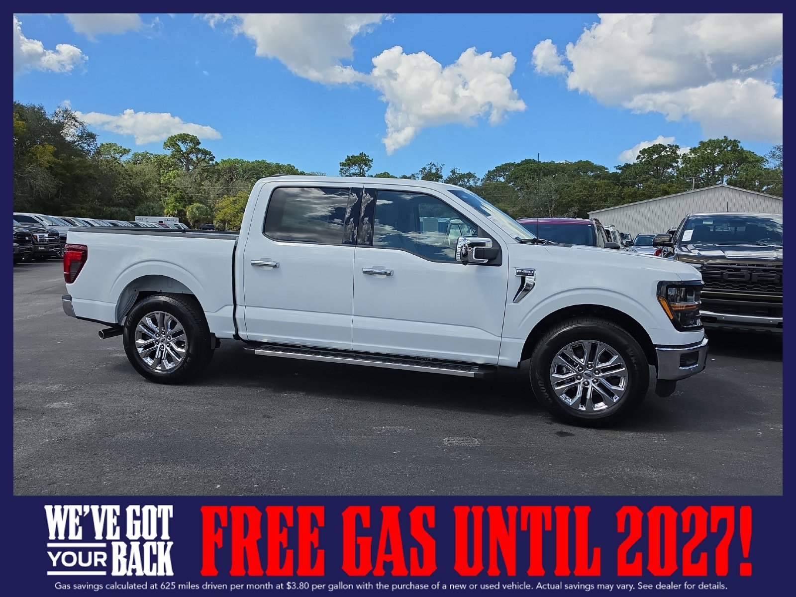 New 2026 Oxford White Ford XLT image 2