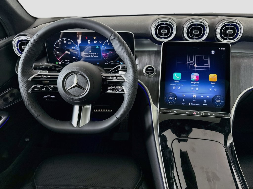 New 2027 Polar White Mercedes-Benz GLC 300 image 24