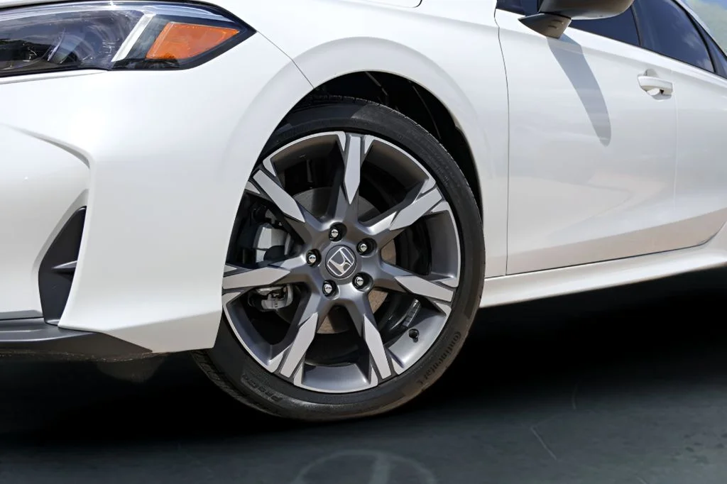 Used 2026 White Honda Sport image 4