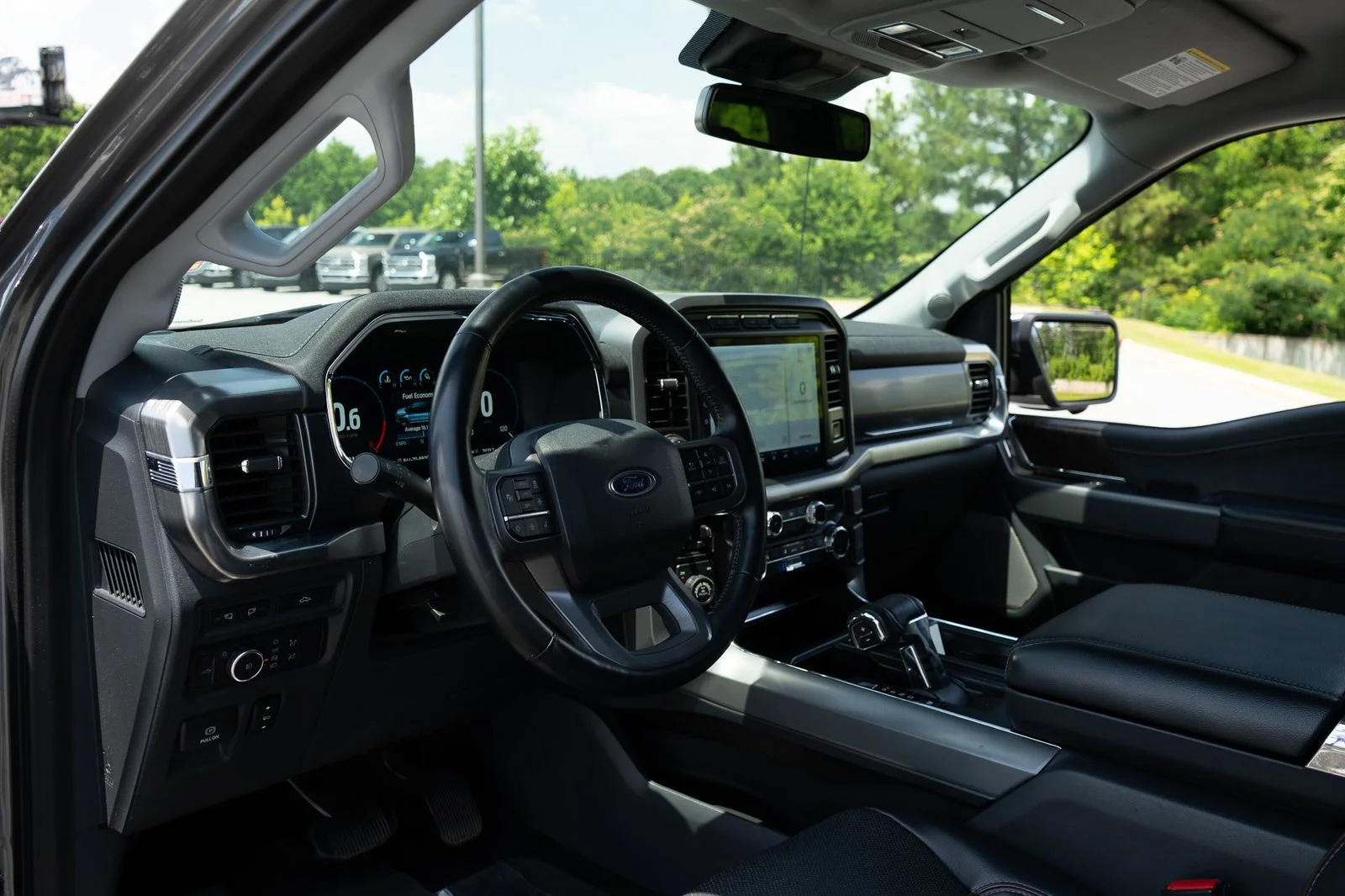 Used 2021 Gray Metallic Ford Lariat image 13