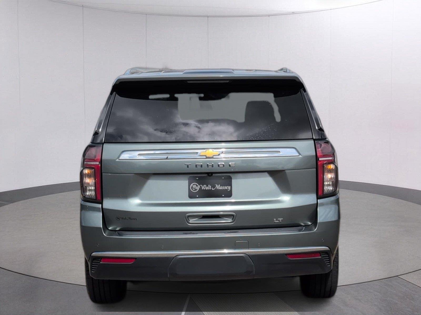 Used 2024 Silver Sage Metallic Chevrolet LT image 4