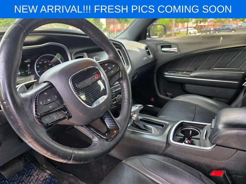 Used 2016 Blue Dodge SXT image 9
