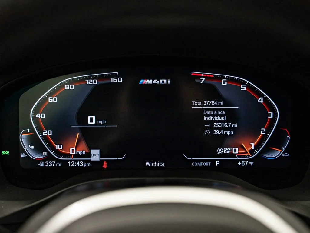 Used 2021 Dark Graphite Metallic BMW M40i image 32