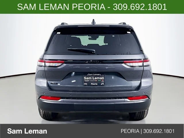 New 2026 Gray Jeep Altitude image 6