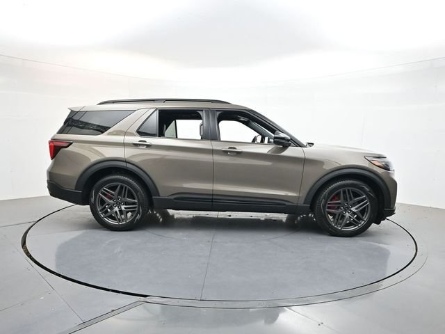 Used 2026 Gray Ford ST image 10