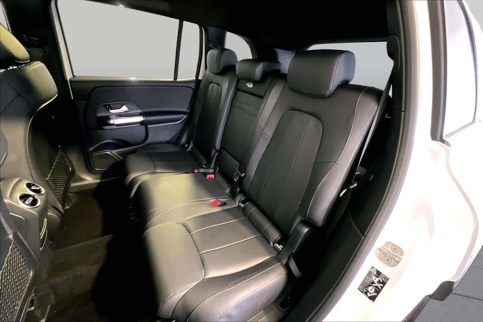Certified Used 2023 Polar White Mercedes-Benz GLB 250 image 20