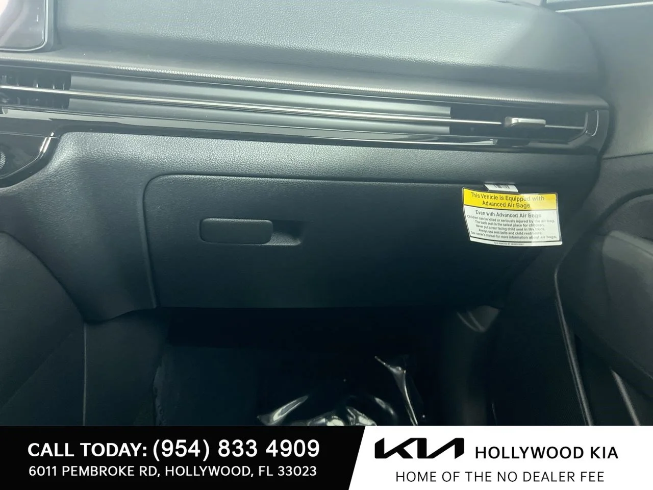 New 2026 Gravity Gray Kia LX image 32