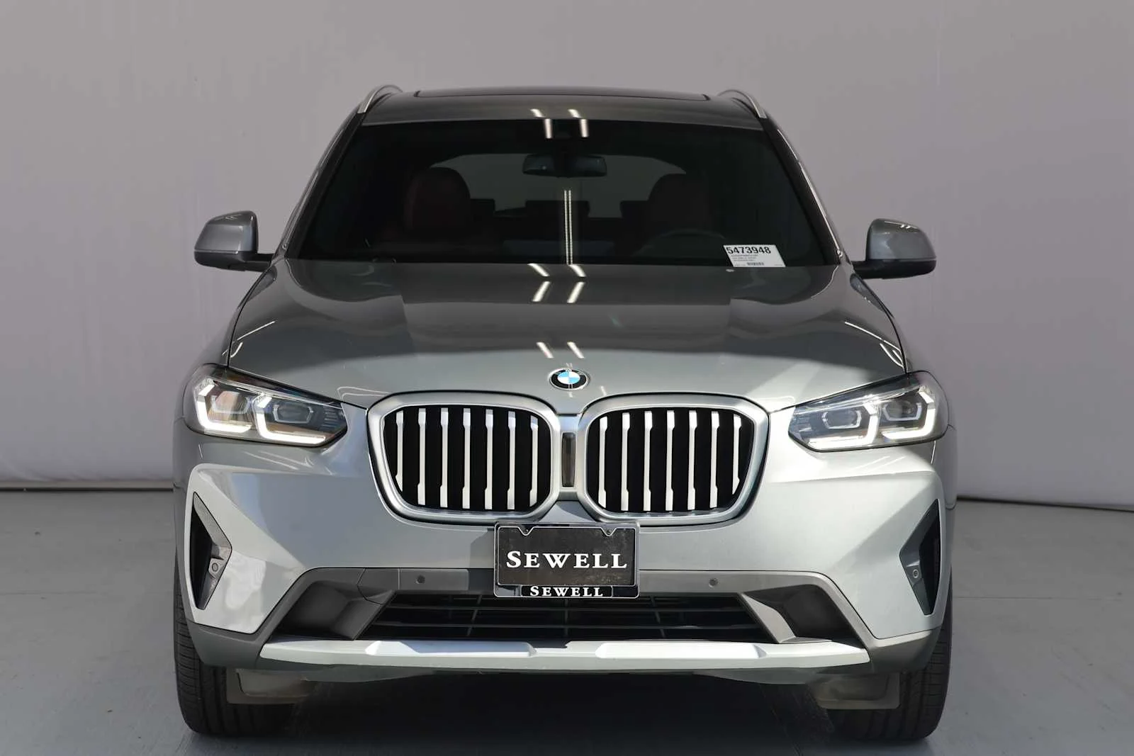 Certified Used 2024 Skyscraper Grey Metallic BMW xDrive30i image 2