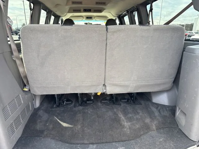 Used 2015 SUMMIT WHITE Chevrolet LT image 26