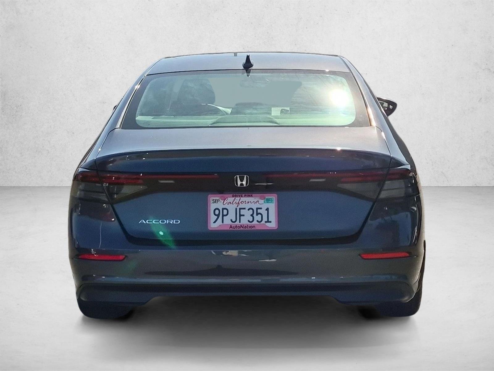 Used 2024 Meteorite Gray Met Honda EX image 7