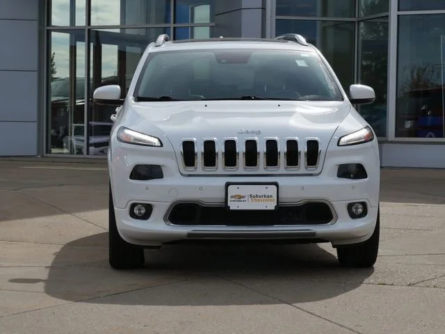 Used 2017 Jeep Cherokee Overland with VIN 1C4PJMJS0HW635750 for sale in Eden Prairie, Minnesota