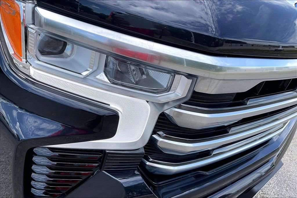 Used 2024 Dark Ash Metallic Chevrolet High Country image 29