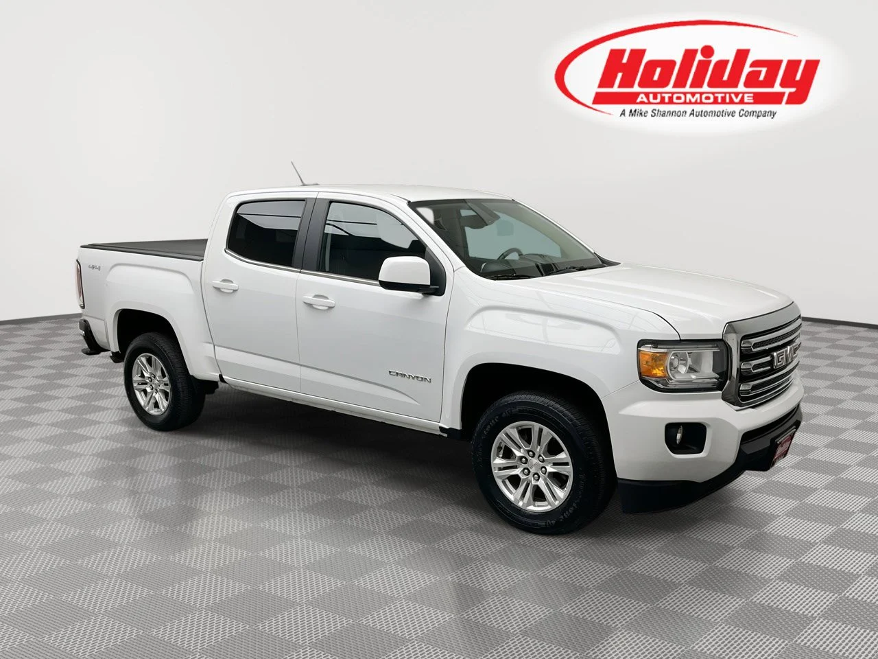 2020 GMC Canyon 4WD SLE Crew Cab Short Box's photo