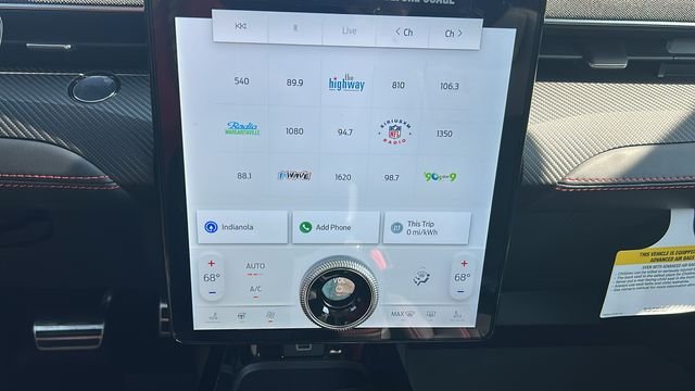 2025 Ford Mustang Mach-E Premium - Photo 23