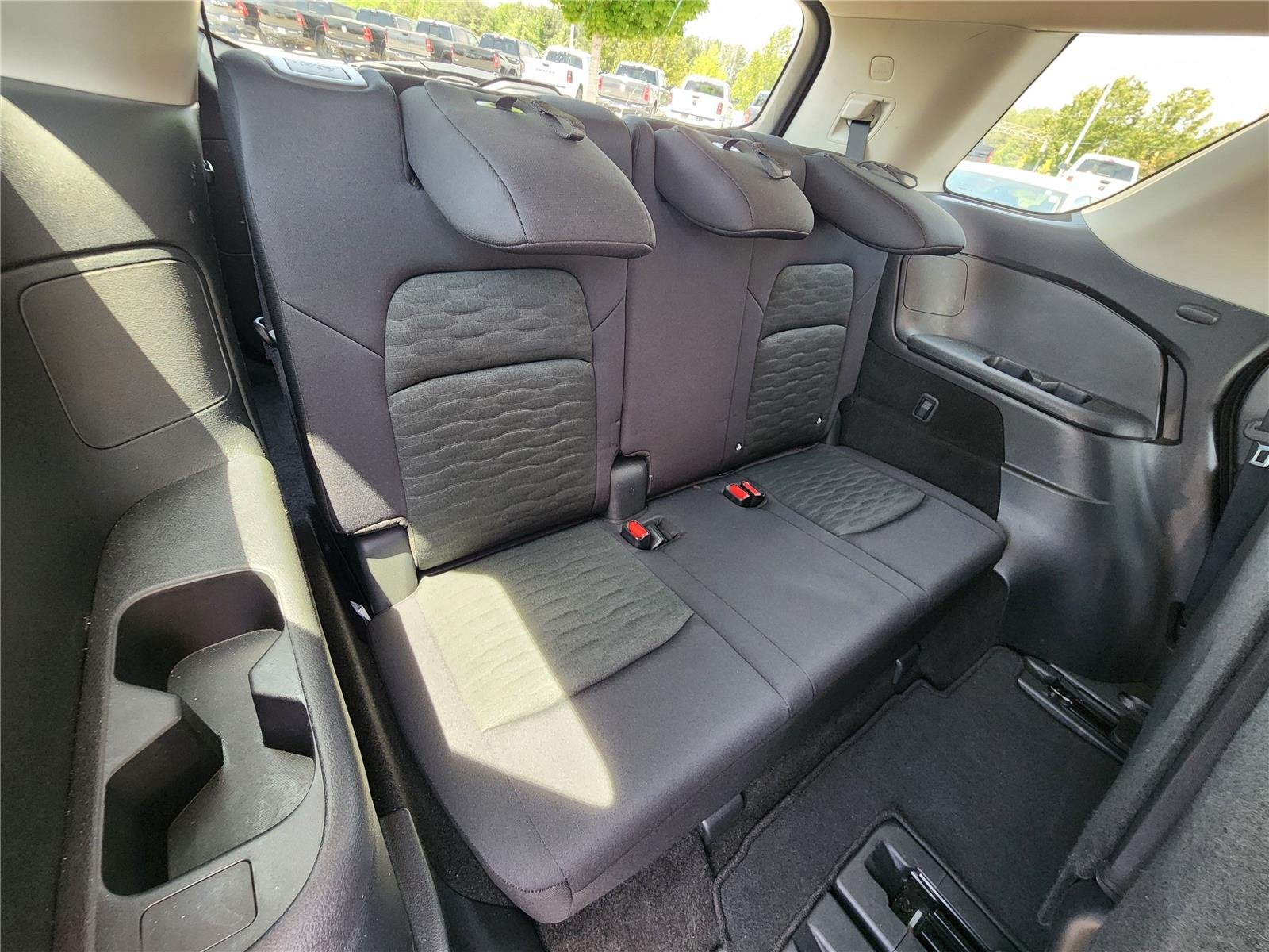 Used 2025 Super Black Nissan SV image 9
