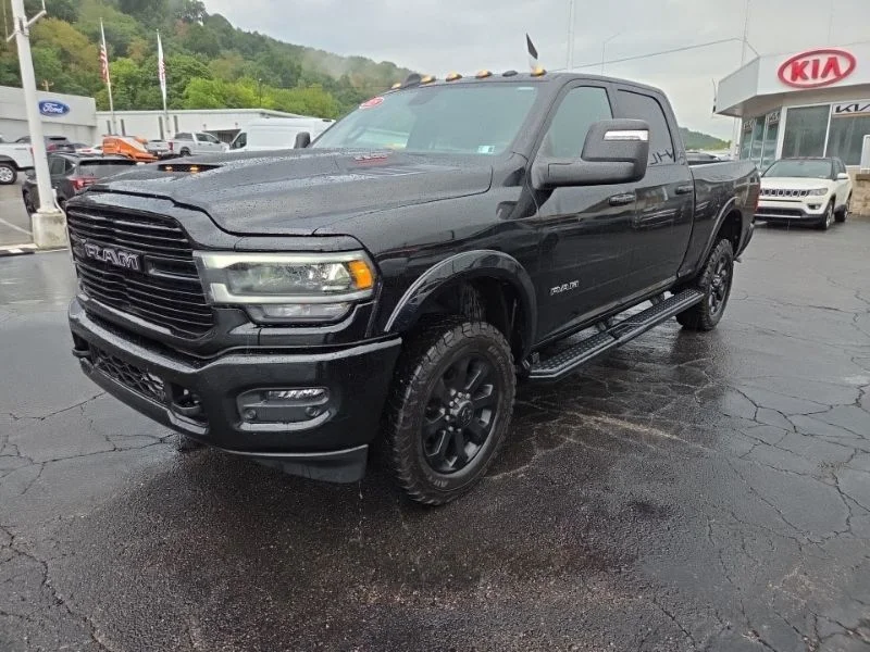 Used 2023 Diamond Black Ram Laramie image 3